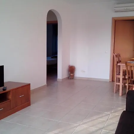 Apartamento 2 Bedroom 5 Min From Falesia And Close To Center H Albufeira